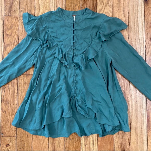 Free People Green Silk Button Front Ruffle Blouse Size S - Picture 1 of 8